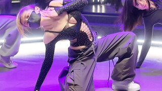 Dance Diary เป็นการใช้ประกันสุขภาพในการเต้นรำจริงๆ