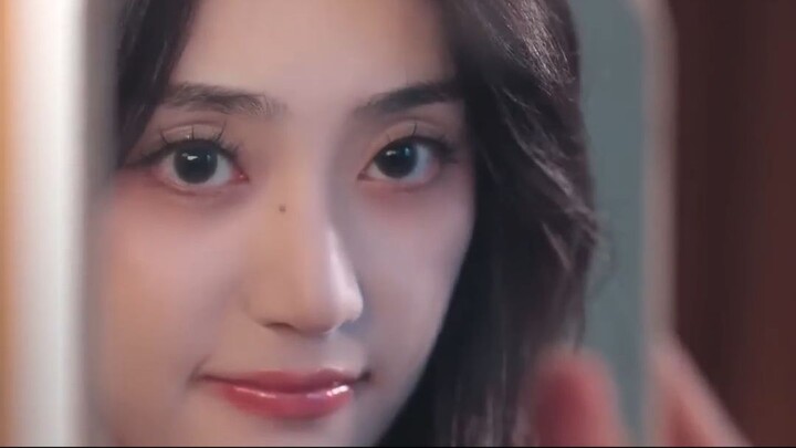 เพราะเงิน เธอไปยั่วทายาทสุดเย็นชา ทุกคนรอดูเธอพัง แต่กลับหนีเขาไม่พ้น!