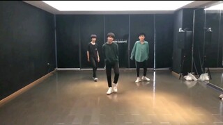 سأحتفظ دائمًا بغرفة التدريب في قلعة السحر هذه، فالجهد هو الخطوة الأولى لاستخدام الموهبة بشكل جيد.