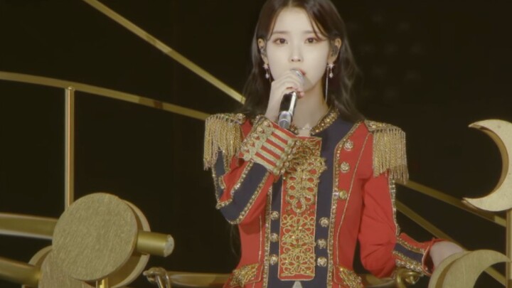 IU's "Eight" Concert: High-Definition 4K Stage Footage Released