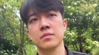 假装让男朋友给我拍照