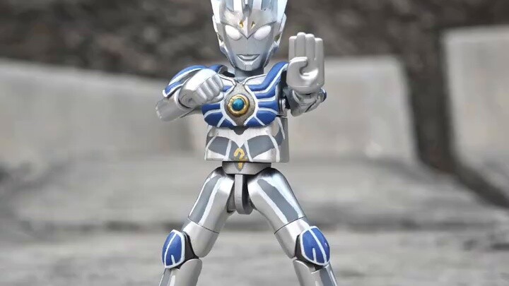 Prajurit legendaris - Ultraman Blue Legend