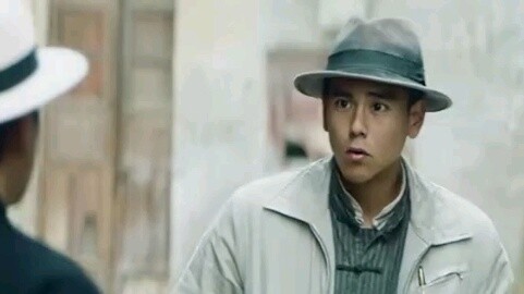 "เมื่อไหร่พระจันทร์สว่างจะปรากฏ?" เอ็ดดี้ เผิง ที่เหลียงโหยว ปิงสือ: หายใจเข้าลึกๆ นะ เป็นเรื่องปกติ