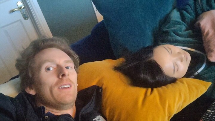 Toy is asleep [喜极而泣]