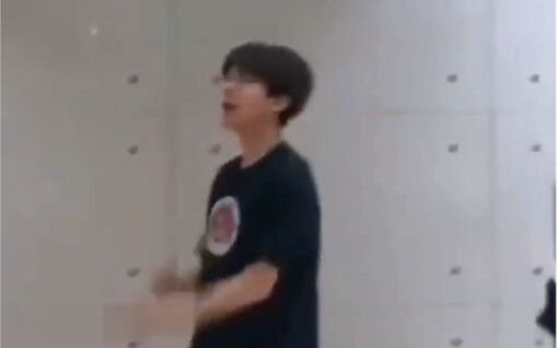 غرفة التدريب المريحة للسيد تايجر الصغير~