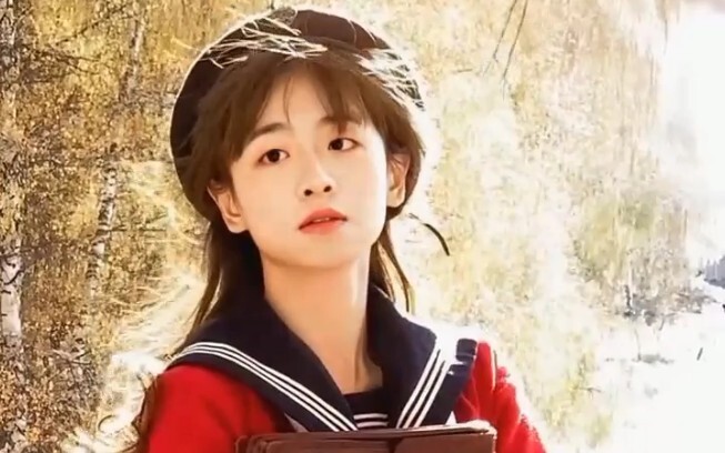 You wouldn't believe it—those two new hires on Team Xiaochao are actually quite pretty!