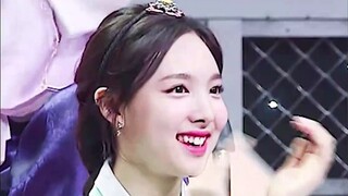 [Lin Nayeon] Mỗi ngày một lần để chống trầm cảm, ai làm ngọt ngào~