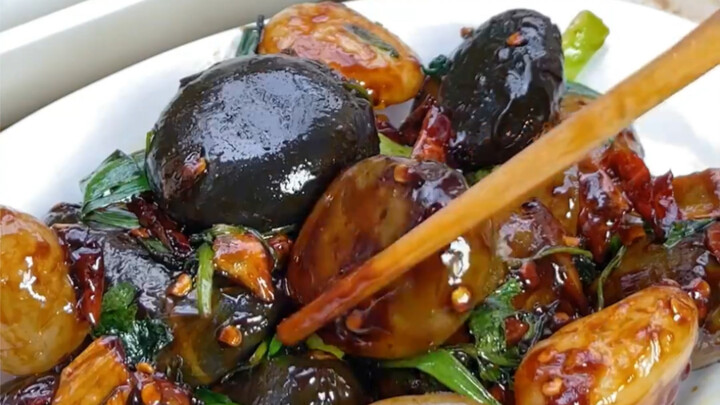 老一辈的下酒菜，你就说硬不硬