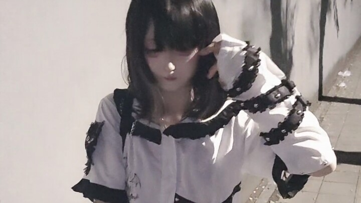 สาวสวยไม่มีความผิด แม้แต่เขตสะบัดมือก็ไม่มีความผิดเช่นกัน