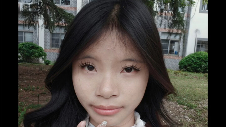 ดอกลี่ไม่หอมเท่าแต่งรูปหรอก