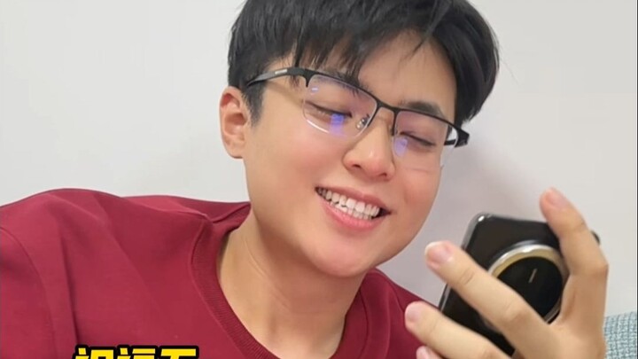 Begini Cara Mengirimkan Ucapan Tahun Baru untuk Guru