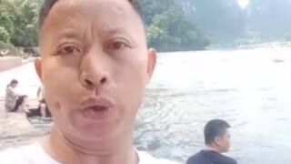 《桂林山水甲天下》中英文解说