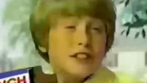 try not to laugh (AWESOME you NEED TO SEE THIS!!!!!)