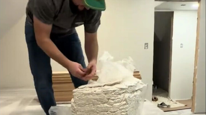 โซฟาที่ชาวเน็ตสั่งซื้อออนไลน์มาถึงแล้ว! ตอนทำวิดีโอแกะกล่องแทบหัวเราะจนหน้ามืด... บะหมี่กึ่งสำเร็จรู