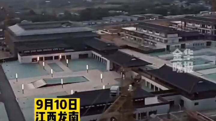 你敢信这是学校 网友：不穿汉服我都不好意思进门