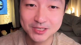 Actor Shen Renjie of Amice answered fans' questions on live broadcast and talked about wearing a sui