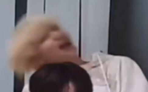 أنا يين جينهان، اليوم سأفتح ذراعي تشوان يو بالقوة مهما حدث!