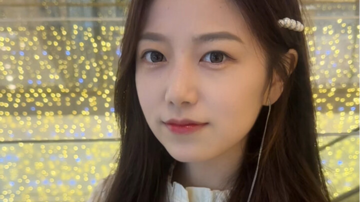 《如何四句话暖女友一整天…？》