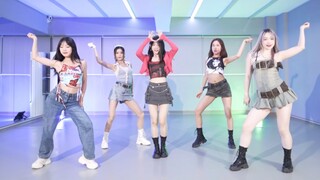 自信放光芒～(G)I-DLE《Queencard》全曲翻跳 全员辣妹！！