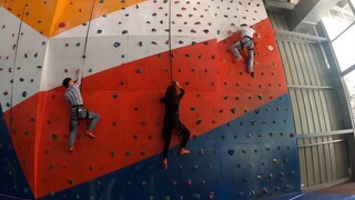 Hưng Troll _ Lần Đầu Trải Nghiệm Trò Chơi Leo Núi Và Nhảy Bạt Nhún