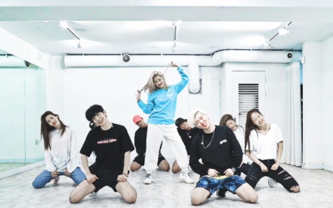 【ซอนมี】190915 เปิดตัวห้องฝึกซ้อมเวอร์ชันสลับท่าในเพลง “LALALAY”!