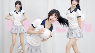 I'm so sorry that she's so cute!! (●°u°●) 」