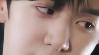 [I can't hide it secretly] I don't want to be just your brother