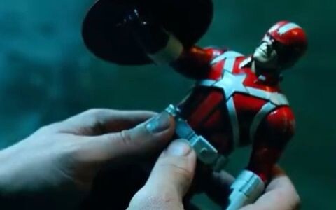 This Red Guardian is really unfortunate—despite being a super soldier too, he's worlds apart from Ca