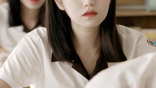 Tôi hoàn toàn hiểu tại sao cô ấy lại nổi tiếng ở châu Á đến vậy mặc dù cô ấy chỉ vào vai một học sin