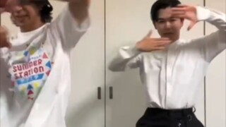 The confidence and composure of artists from the older generation!