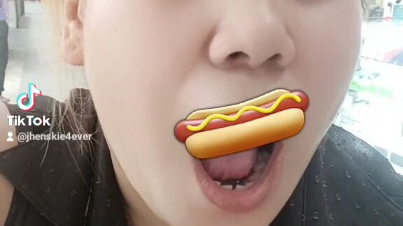 PABILISAN KUMAIN NANG HOTDOG🤣🤣🤣🤣