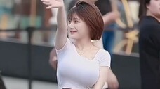 melambai² anunya sangat merosahkan 🤤