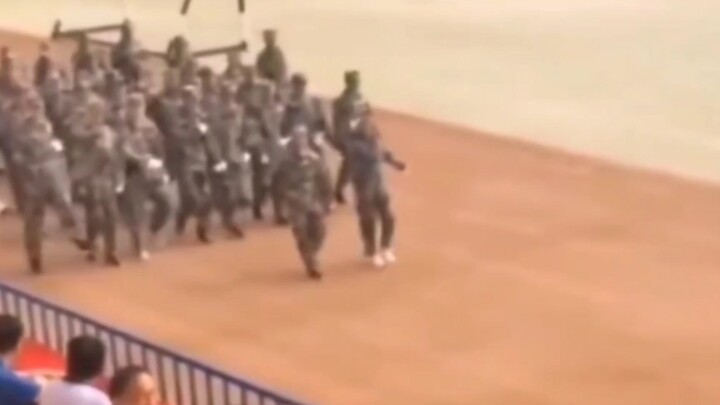 Niệm à, sao không niệm nữa vậy