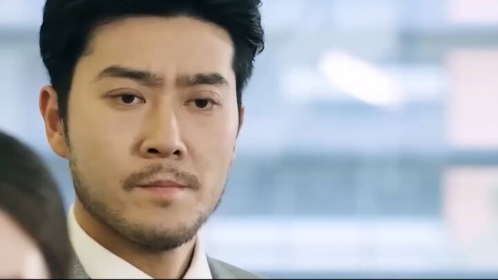 Menantu presiden menyamar penjual sate untuk mencoba keluarga istri, tapi direme