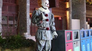 "The clown is actually me" [Prank Challenge 152]