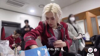 《李龍馥》菲菲啊 你知道你手上那些價值多少錢嗎！