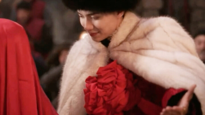 คุณหนูถูกเลี้ยงดูมาดีจริงๆ ใครจะไม่หลงรักดอกไม้แห่งความมั่งคั่งในโลกมนุษย์ล่ะ?