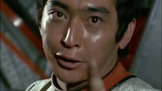Pukulan "Ultraman Leo", dasar gzz