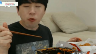 Tokbokki béo ngậy và đùi gà chiên giòn phần cuối #mukbang