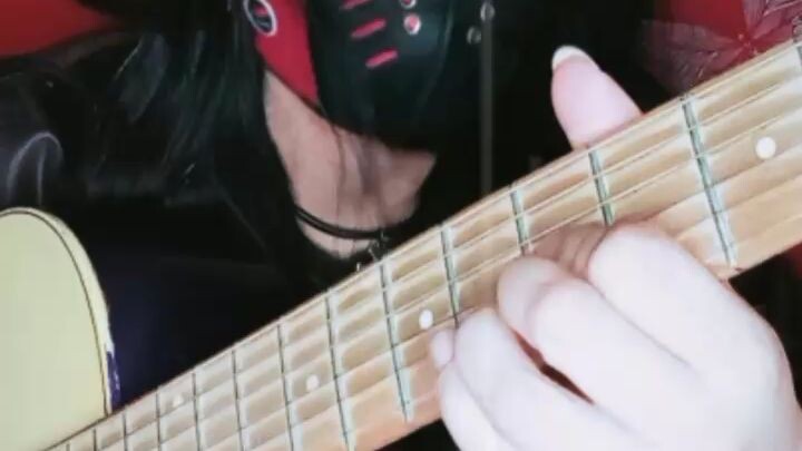 Kau hadir dengan sejuta keindahan