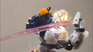 Cow Gundam tidak hanya tampan