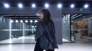 【饭饭Twinkle】不愧是4代第一主舞跳的舞，可真够难的！平井桃momo《BAD》