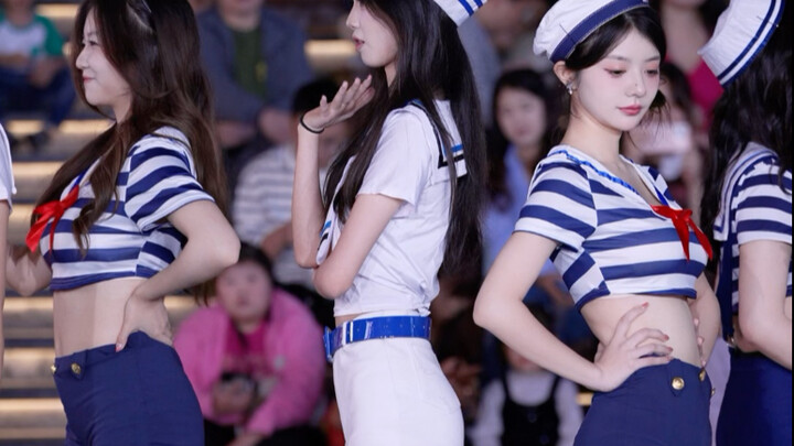 مجنون تمامًا مع كيه بوب