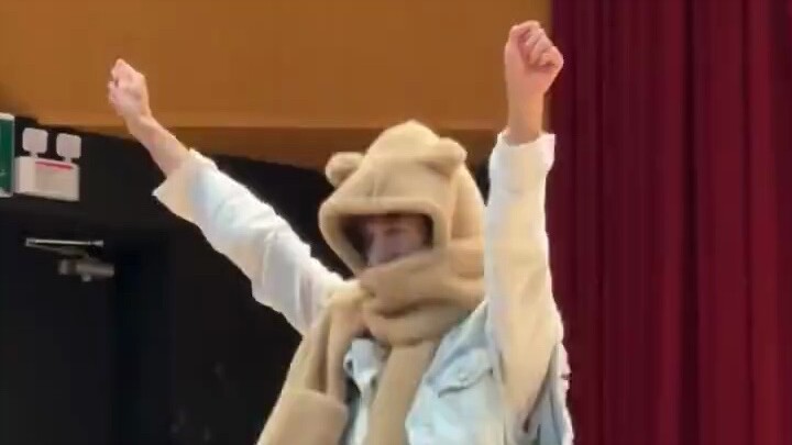 DK nhảy unforgiven🐻seventeen buổi ký tặng 230507 Hồng Chi Tú, Quyền Thuận Vinh, Lý Thạc Mân