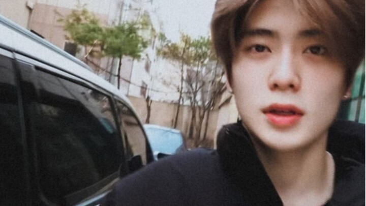 【NCT Jung Jae Hyun】 Menerima sekeping keterpesonaan musim gugur