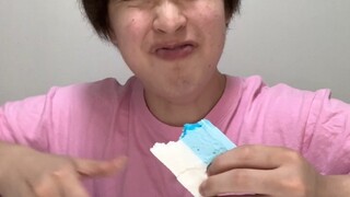 Ulasan lucu untuk meredakan stres.