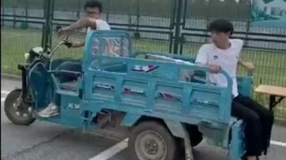 大学生办校园卡有多卑微