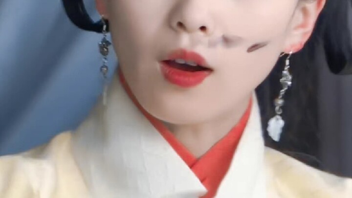 Help! Can the stylist from this drama please come back and save historical dramas?