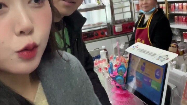 Bisa menyanyikan lagu tikus mm?