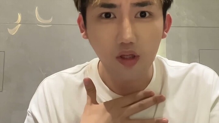 Ada apa, kamu bisa banget ngasih empati ke zui? Dasar orang macam apa nih sok sokan kayak gini!!